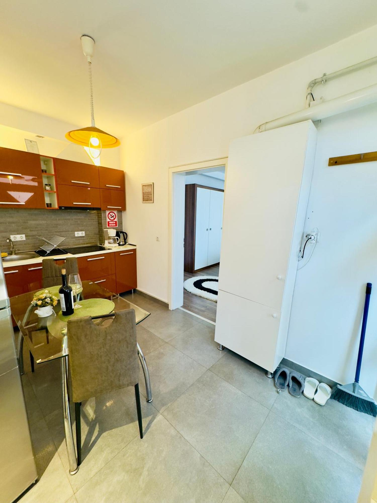 Meda Apartments Cluj-Napoca Eksteriør bilde